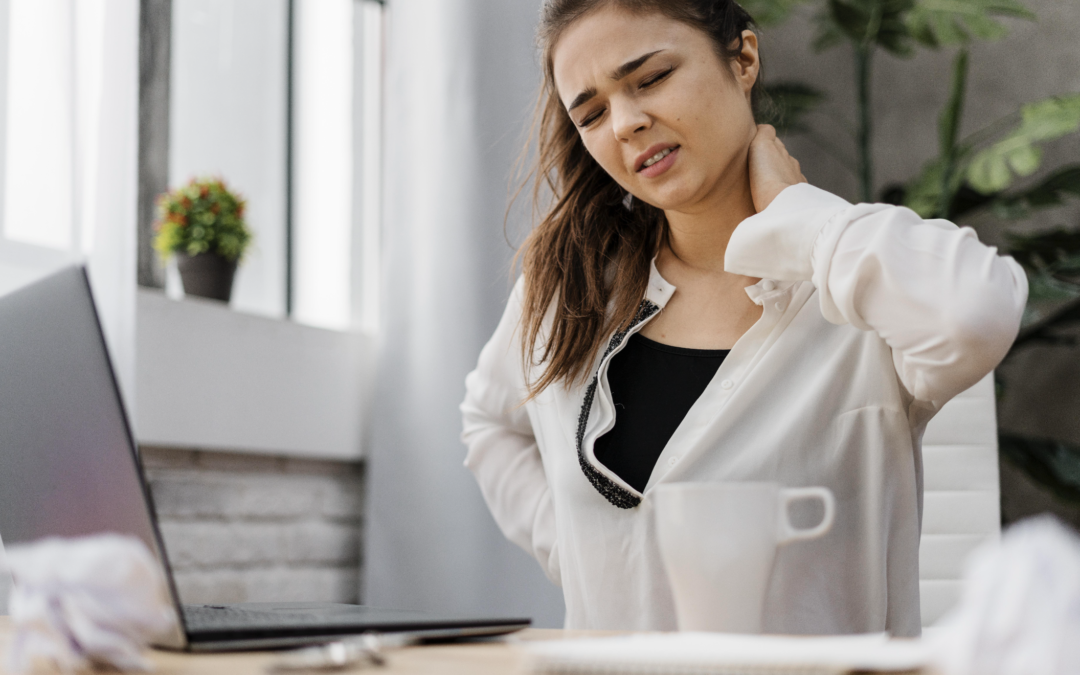 CONSEJOS PARA EVITAR EL DOLOR DE ESPALDA EN EL TRABAJO